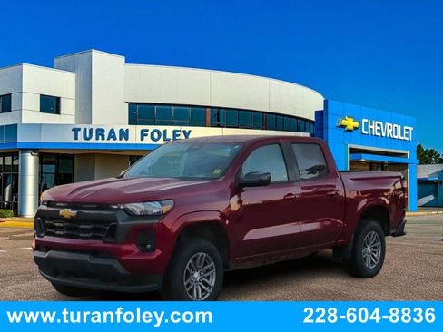 Used 2023 Chevrolet Colorado LT w/ LT Convenience Package image 1