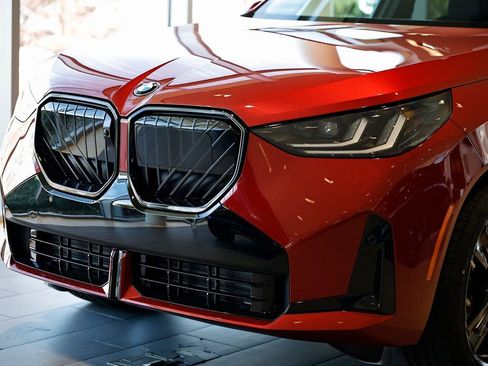 New 2026 BMW X3 xDrive30 w/ Premium Package image 11