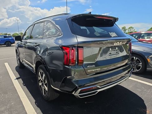 Certified 2023 Kia Sorento S FWD image 13