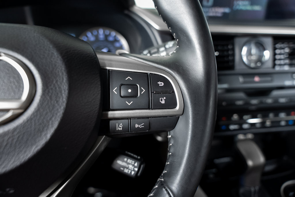 Used 2020 Lexus RX 350 FWD w/ Accessory Package image 28