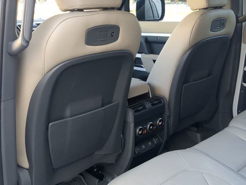 Used 2022 Land Rover Defender 110 S AWD/4WD image 19
