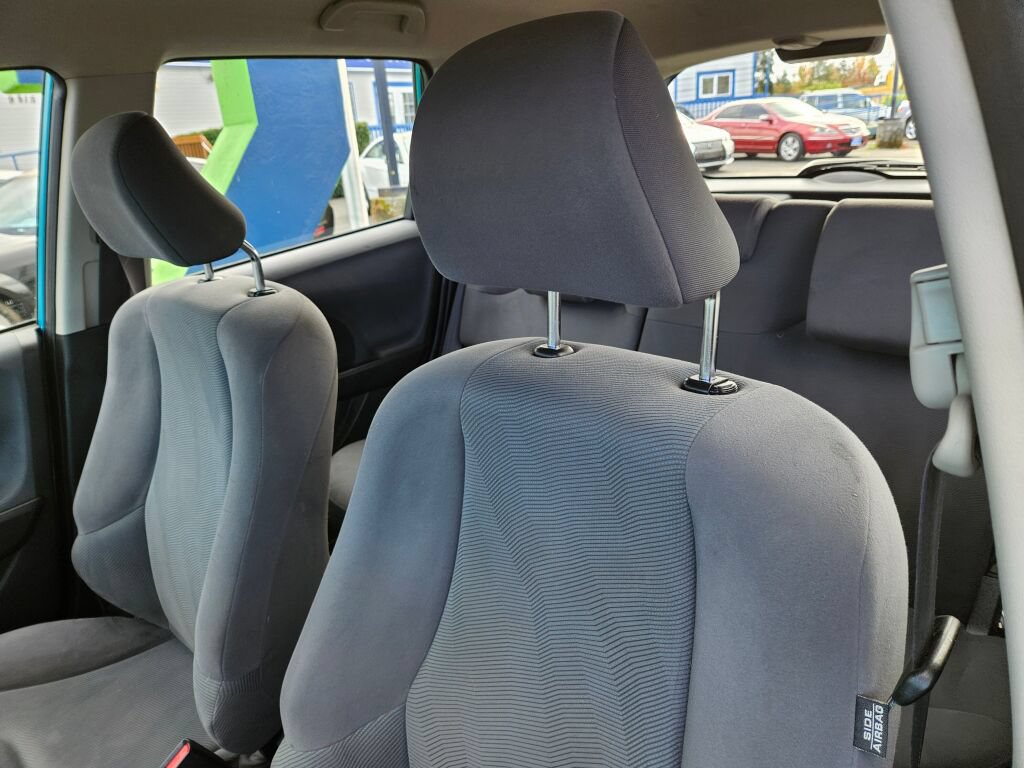 Used 2012 Honda Fit image 15