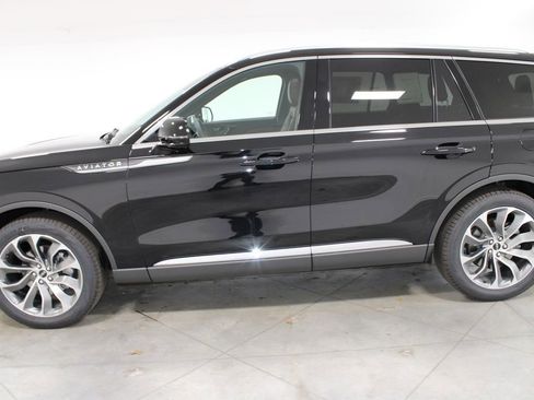 New 2026 Lincoln Aviator Reserve image 5