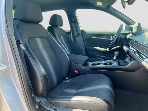Used 2024 Honda Civic Sport image 25