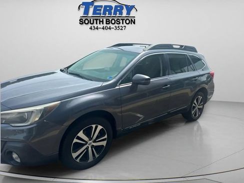 Used 2019 Subaru Outback 2.5i Limited AWD/4WD image 3