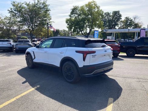 New 2026 Chevrolet Blazer EV LT AWD/4WD image 21
