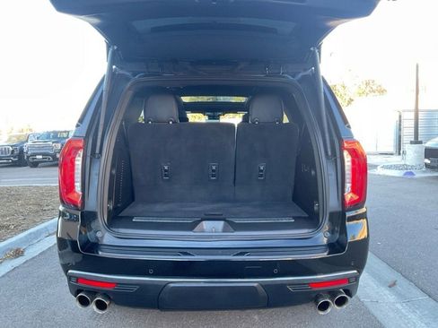 Used 2023 GMC Yukon Denali Ultimate image 19