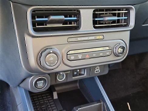 New 2025 Ford Maverick Lobo AWD/4WD image 25