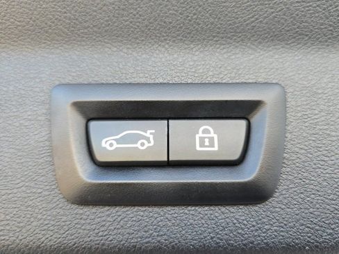 Used 2021 BMW X3 M40i w/ Premium Package image 32