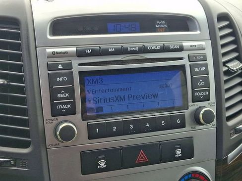 Used 2012 Hyundai Santa Fe GLS FWD image 16