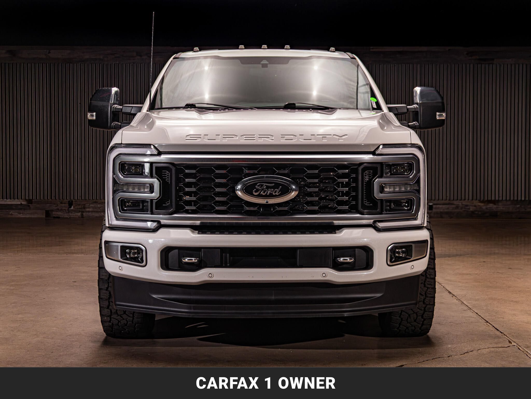 Used 2024 Ford F350 Platinum AWD/4WD image 3
