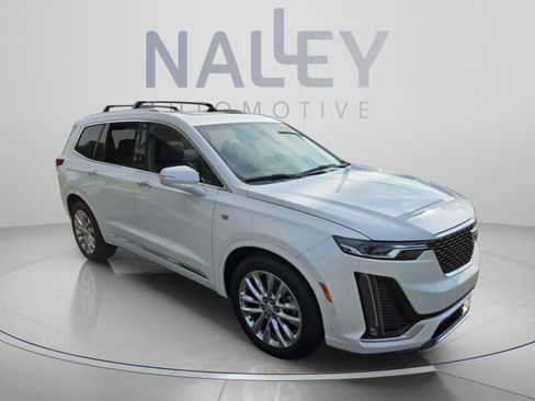 Used 2020 Cadillac XT6 Premium Luxury FWD image 7