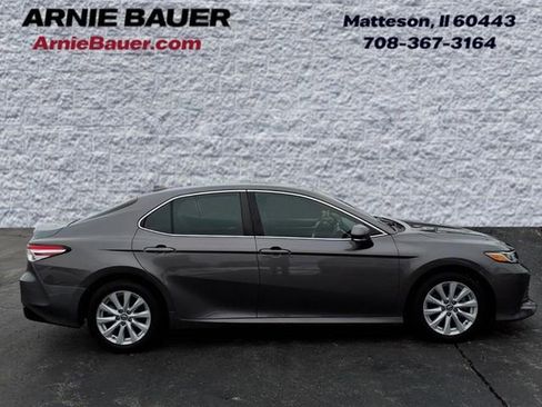 Used 2020 Toyota Camry LE w/ Convenience Package image 4