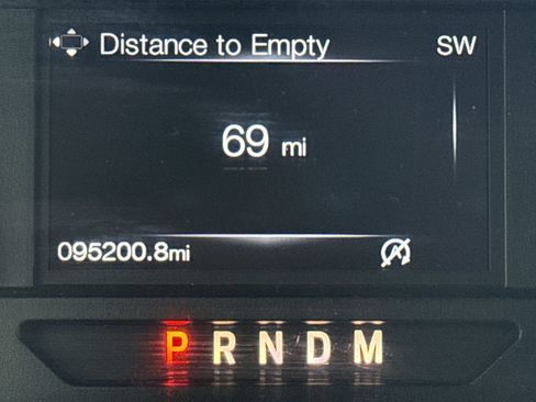 Used 2018 Ford F150 XLT w/ Equipment Group 302A Luxury AWD/4WD image 16