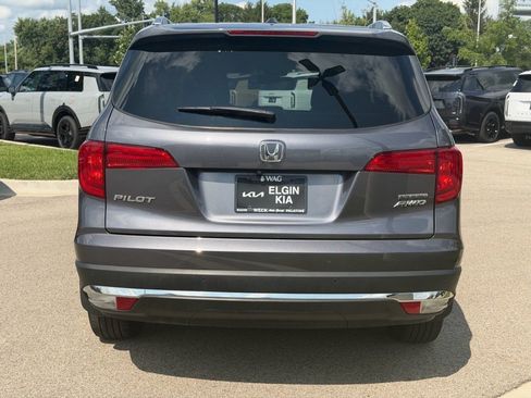 Used 2018 Honda Pilot Touring image 4