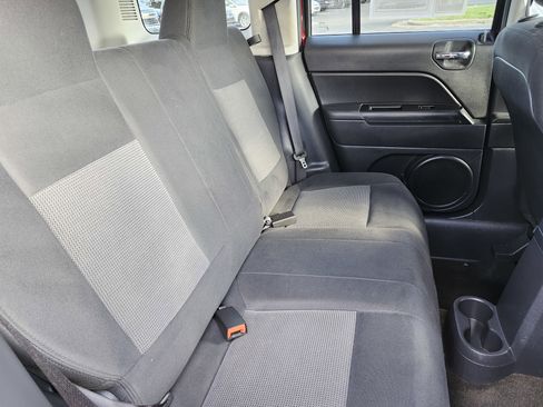 Used 2014 Jeep Patriot Sport w/ Power Value Group AWD/4WD image 17