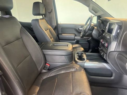 Used 2019 Chevrolet Silverado 1500 LTZ w/ LTZ Premium Package AWD/4WD image 28