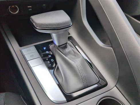 New 2026 Hyundai Elantra SE image 15