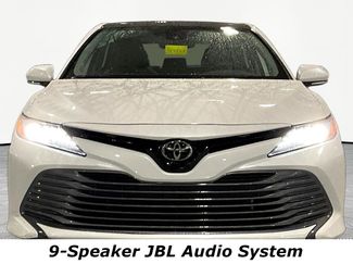 Used 2020 Toyota Camry XLE FWD video 2