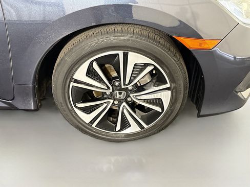 Used 2016 Honda Civic EX-L image 32