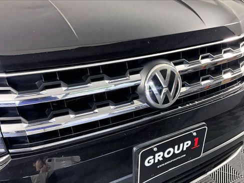 Used 2019 Volkswagen Atlas SEL Premium image 29