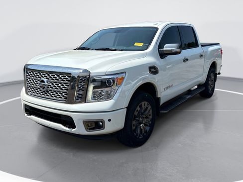 Used 2017 Nissan Titan Platinum Reserve AWD/4WD image 3