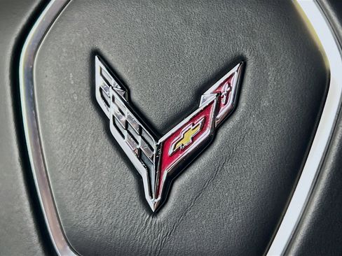 Used 2023 Chevrolet Corvette Stingray Premium Conv w/ Z51 Performance Package RWD image 15