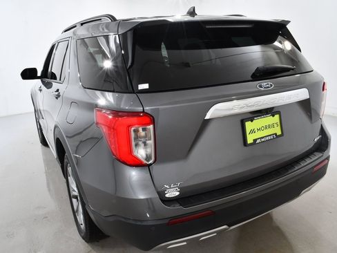 Used 2022 Ford Explorer XLT w/ Equipment Group 202A image 14