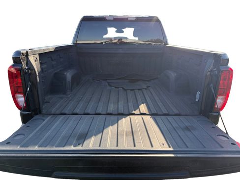 Used 2024 GMC Sierra 1500 Elevation w/ X31 Off-Road Package image 17