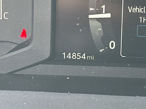 Used 2024 Toyota Tacoma SR5 image 28