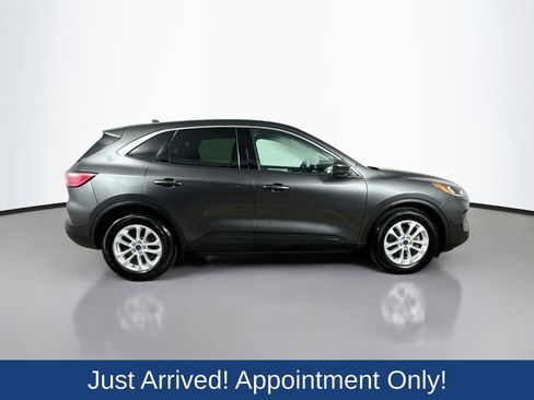 Used 2020 Ford Escape SE FWD image 9