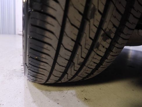 Used 2018 Lincoln Continental Reserve image 41