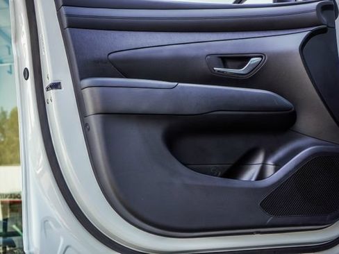 Certified 2025 Hyundai Tucson SEL AWD/4WD image 40
