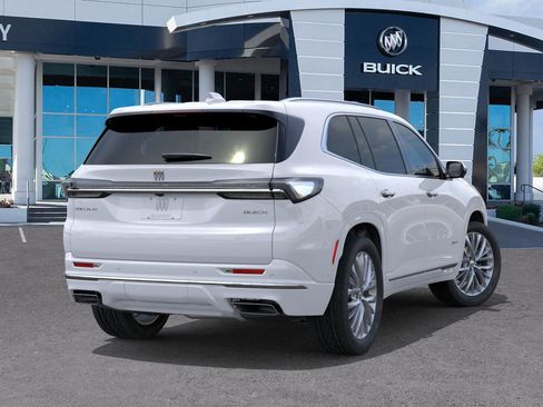 New 2026 Buick Enclave Avenir w/ Super Cruise Package image 4