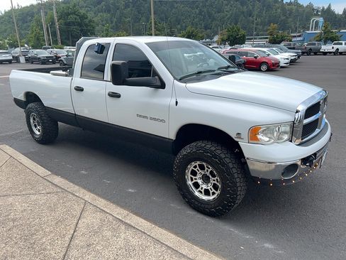 Used 2005 Dodge Ram 2500 Truck SLT w/ Quad Cab Big Horn Value Group AWD/4WD image 4
