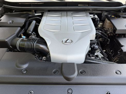 Used 2020 Lexus GX 460 Premium w/ Premium Package AWD/4WD image 11