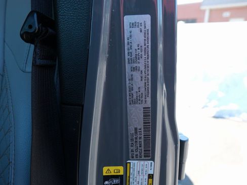 Used 2022 Jeep Gladiator Overland image 33