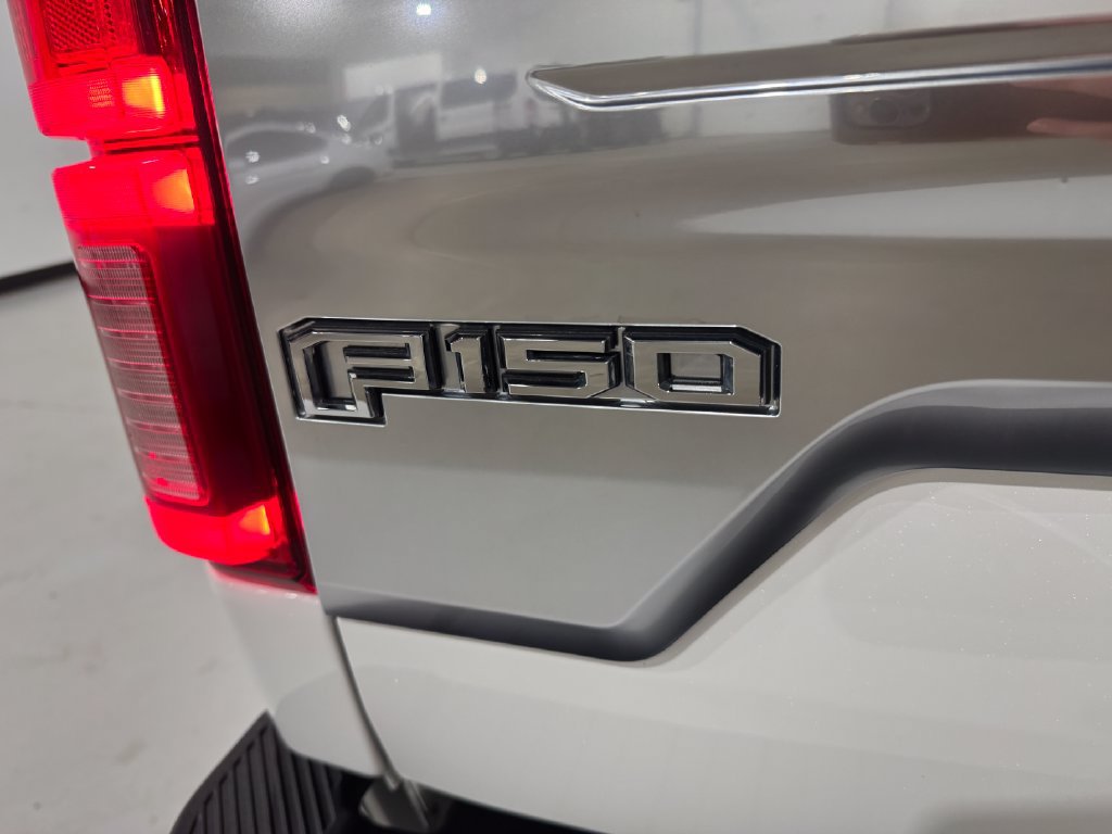 Used 2020 Ford F150 Platinum w/ Technology Package AWD/4WD image 33