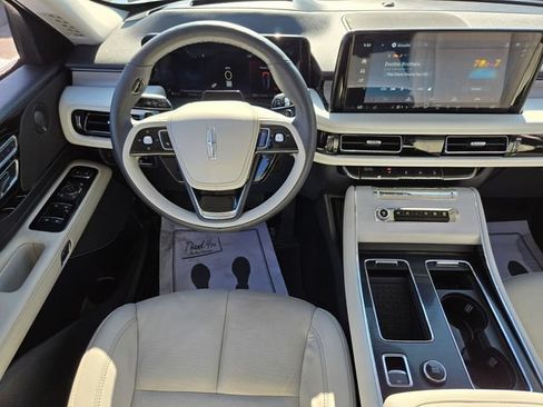 Used 2025 Lincoln Aviator Reserve w/ Illumination Package AWD/4WD image 14