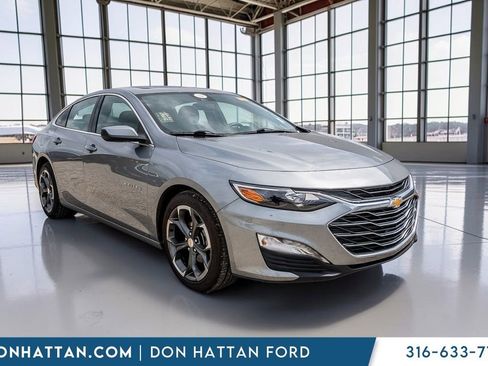 Used 2024 Chevrolet Malibu LT FWD image 37