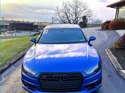 Used 2017 Audi S7 Prestige w/ S7 Sport Package image 2