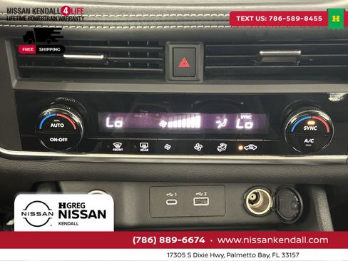 Used 2023 Nissan Rogue SV image 23