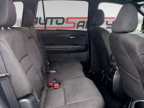 Used 2022 Honda Pilot Sport image 29