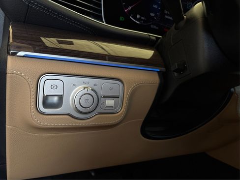 Used 2024 Mercedes-Benz GLE 350 4MATIC image 20