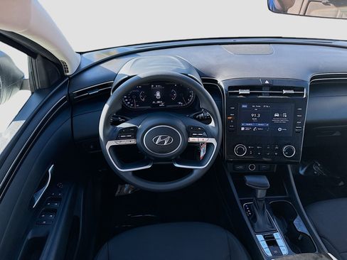 Used 2024 Hyundai Tucson SE image 20