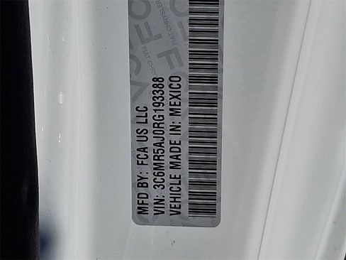 Used 2024 RAM 2500 Tradesman w/ Chrome Appearance Group image 27