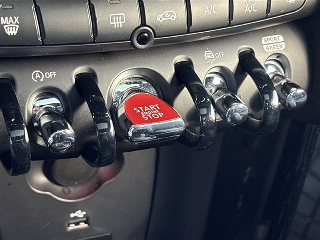 Used 2023 MINI Cooper John Cooper Works FWD image 17