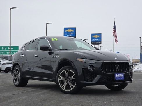 Used 2023 Maserati Levante Modena AWD/4WD image 2