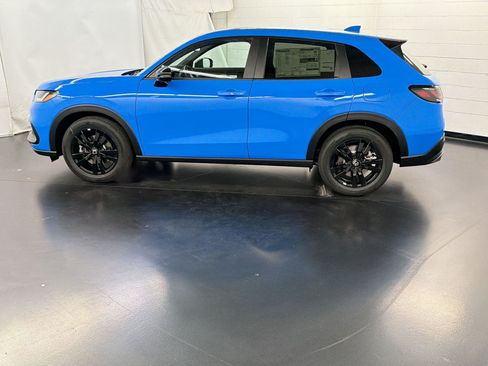 New 2027 Honda HR-V Sport image 2