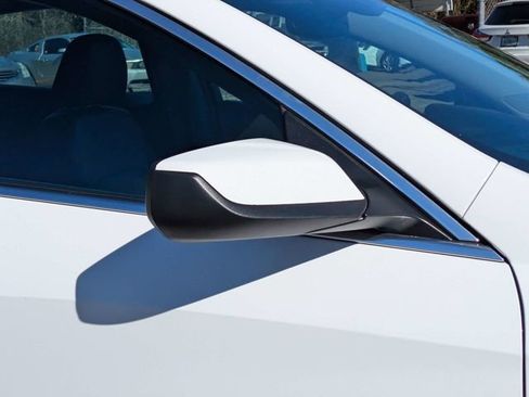 Used 2024 Chevrolet Malibu LT image 12